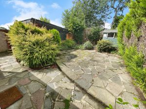REAR GARDEN- click for photo gallery